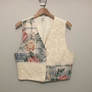 Vintage 90s patchwork FSTOP Cream Vest, floral and lace, size large